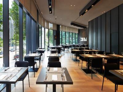Shilla Mapo Hongdae 4*